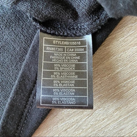 BB Dakota Cold Shoulder Bell Sleeves Top - Picture 8 of 12